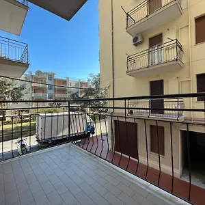 Appartamento 50 Metri Dal Mare - Free Parking E A/c, Pietra Ligure